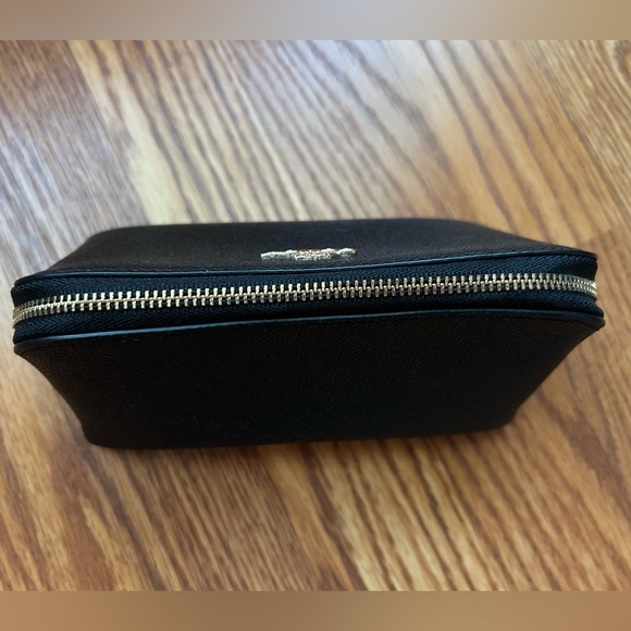 COACH cosmetic bag/case - Picture 6 of 10